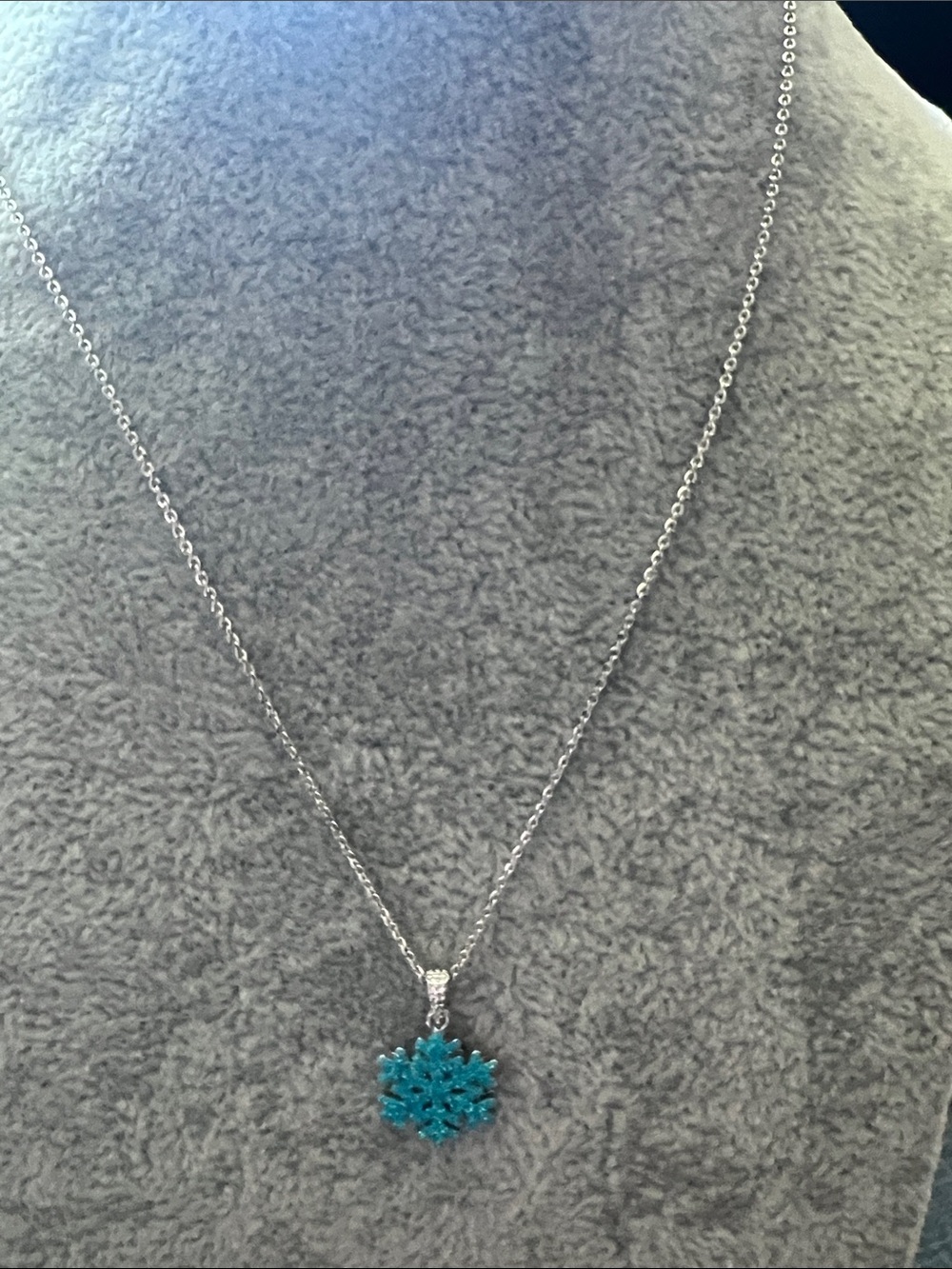 Silver Chain Necklace with Turquoise Snowflake Pendant - Women Jewelry